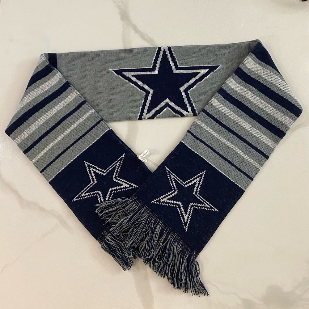 Dallas Cowboys Football Scarf Texas Gray Navy Blue Foco Forever Collectibles